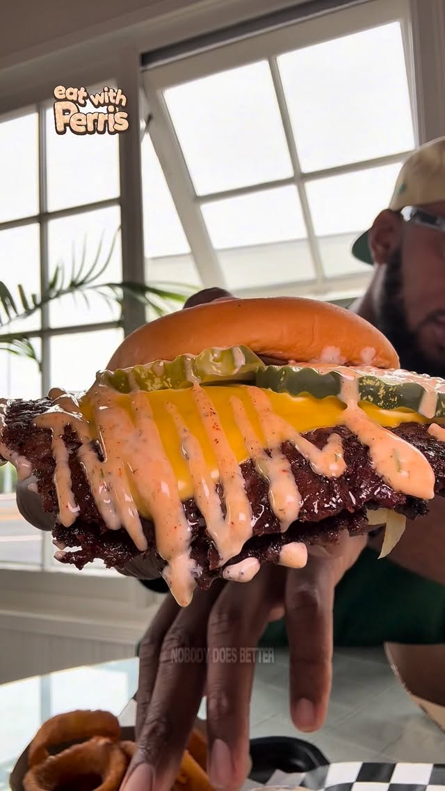 Smalls Smash Club Opens New Location