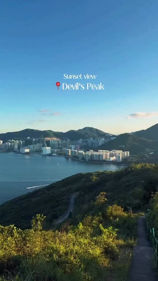Hong Kong Sunset Views From Devil's Peak