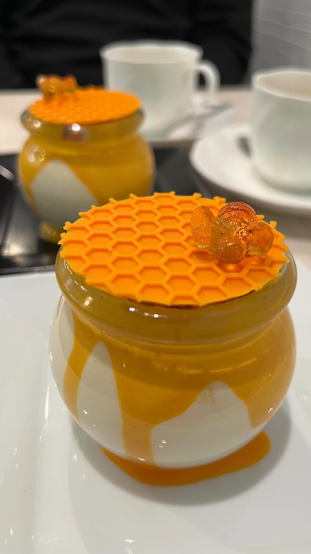 Honey Jar Cheesecake At No.13 Cafe
