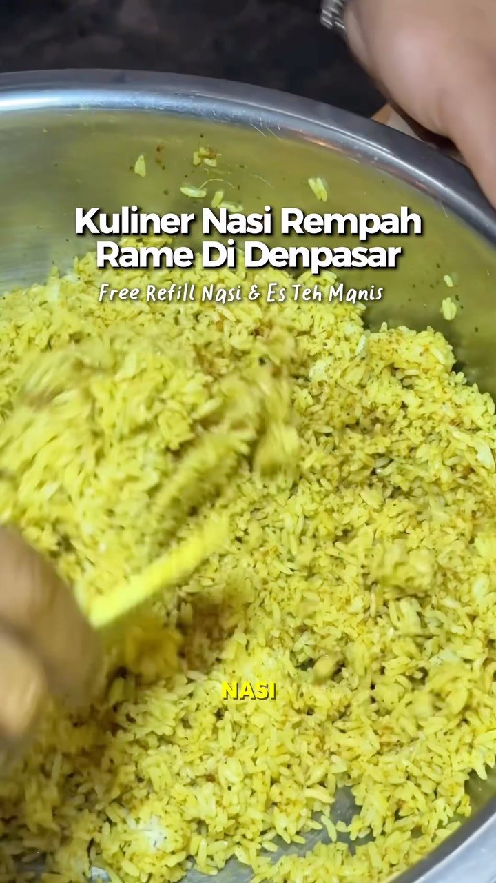 Bebek & Ayam Goreng Brawijaya's Spiced Rice
