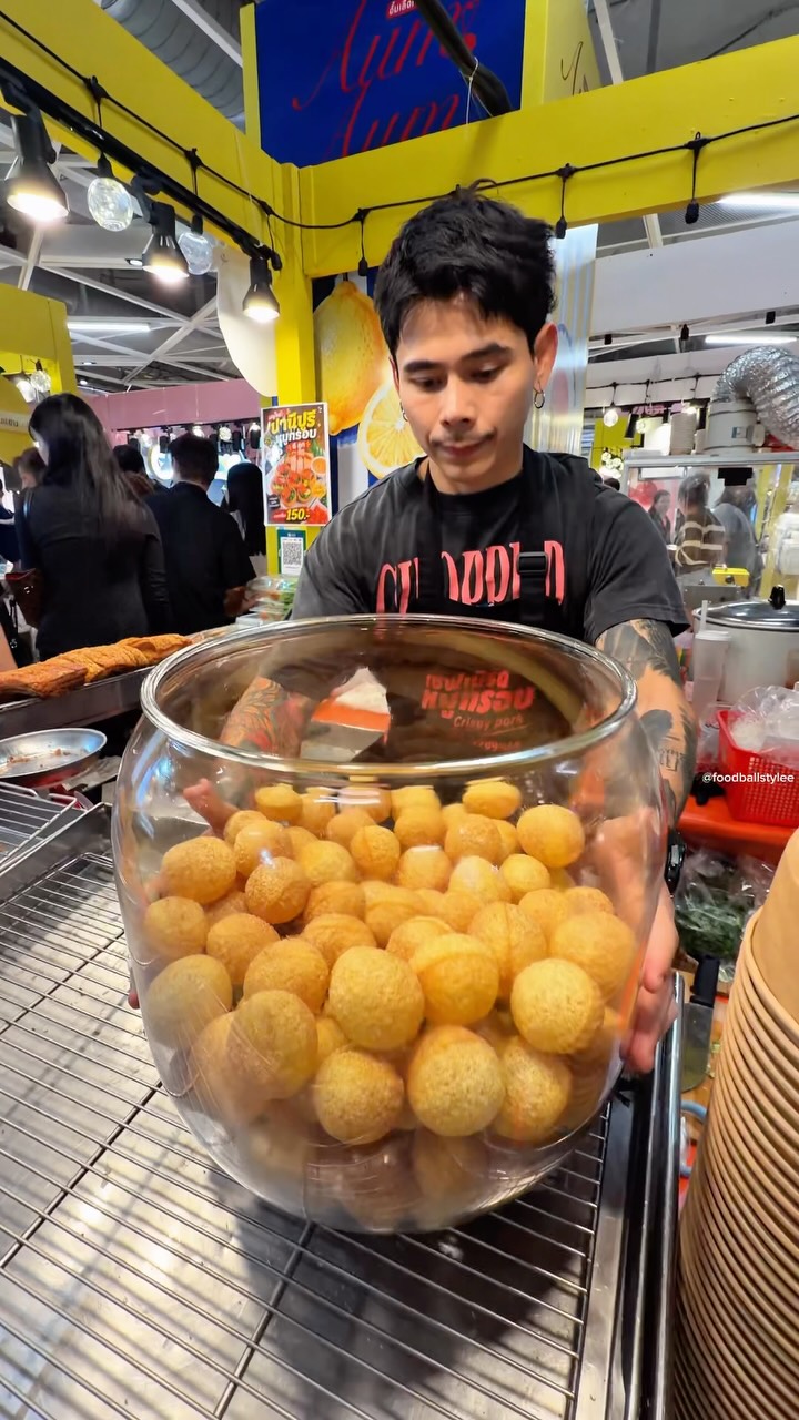 AumAum Event at Mega Bangna Features Street Food