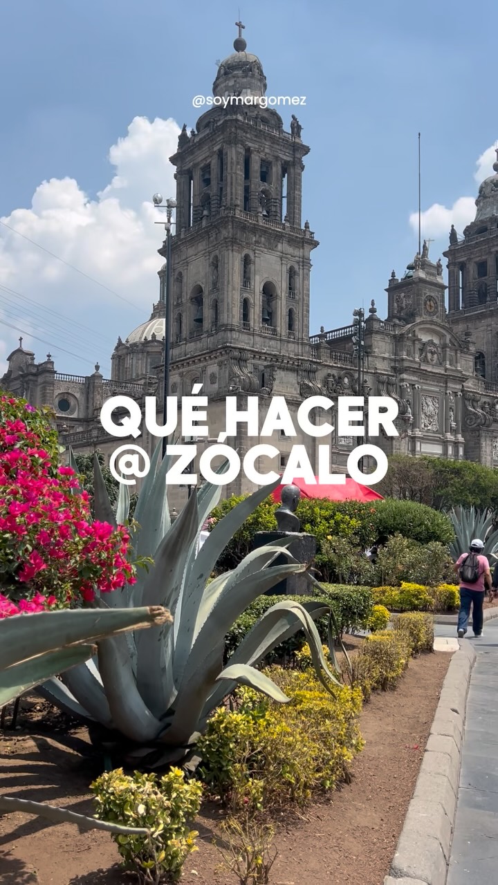 Mexico City's Historic Zócalo and Surroundings