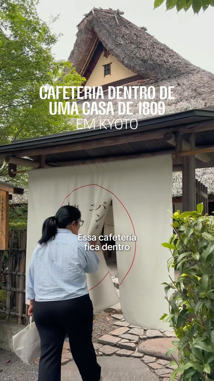 Traditional Japanese House Serves Artisan Breads and Coffee