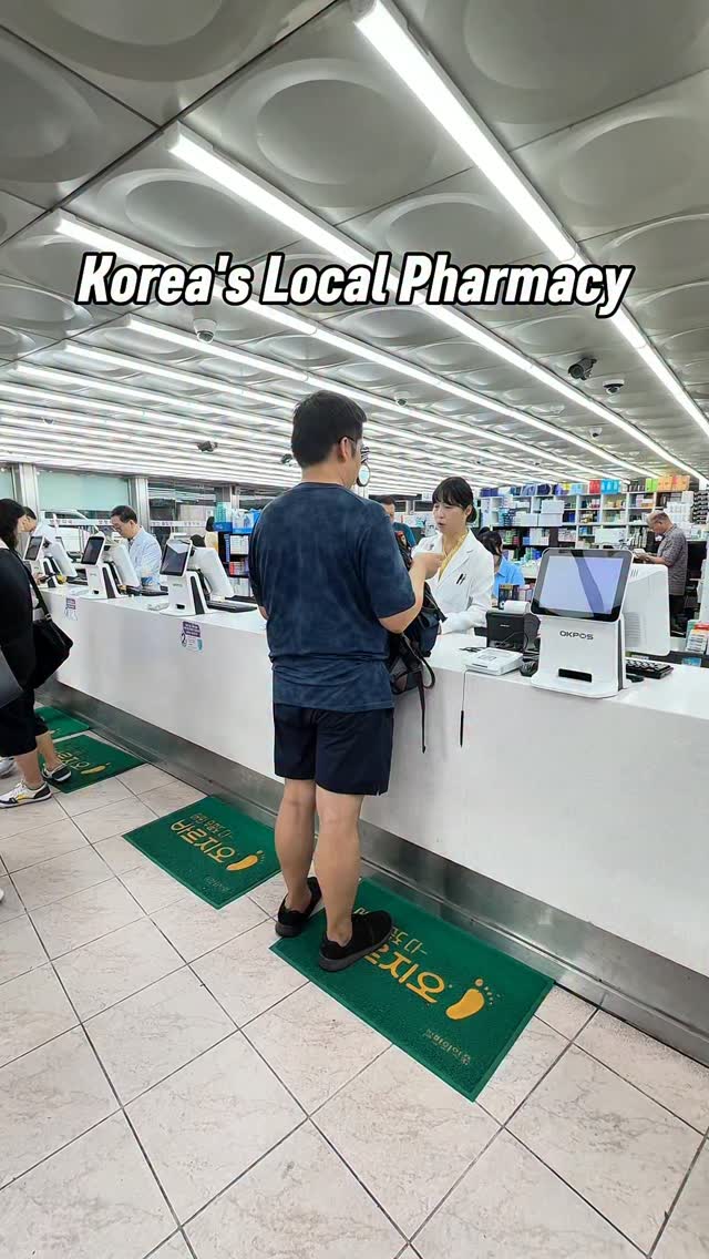 Jongno Pharmacies and Clinic Tour
