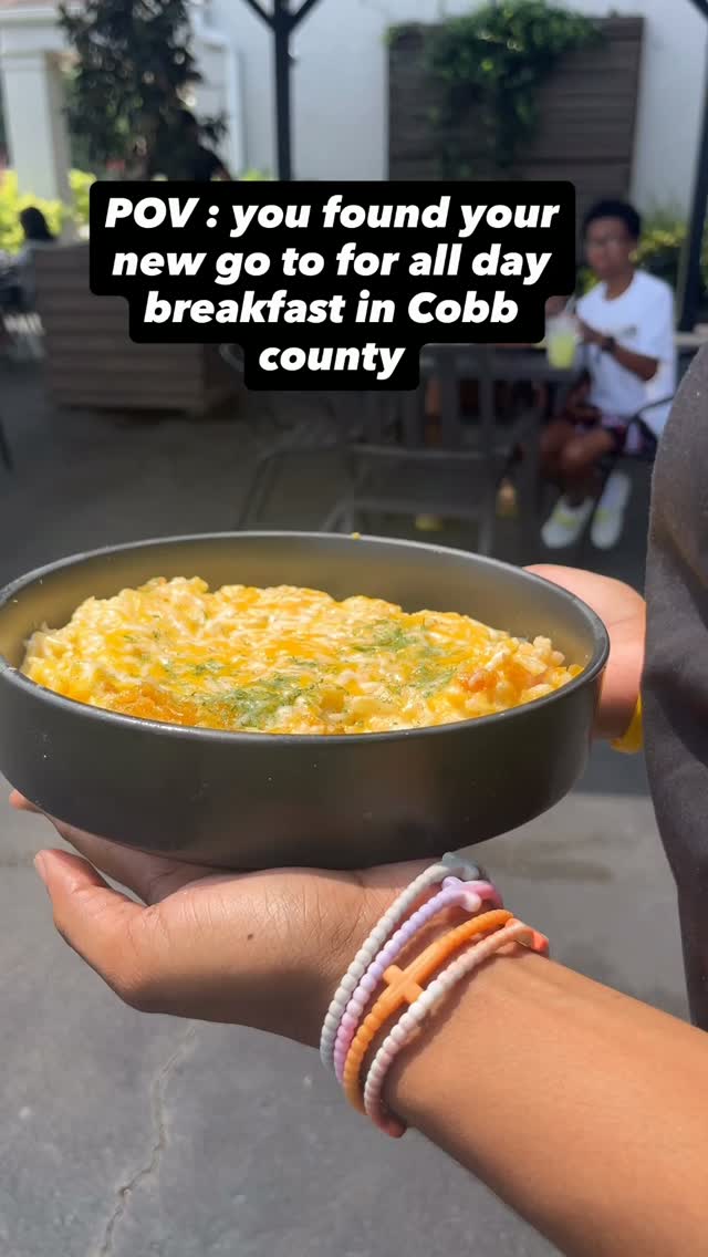 Cenacle Bistro: All-Day Breakfast Community Hub