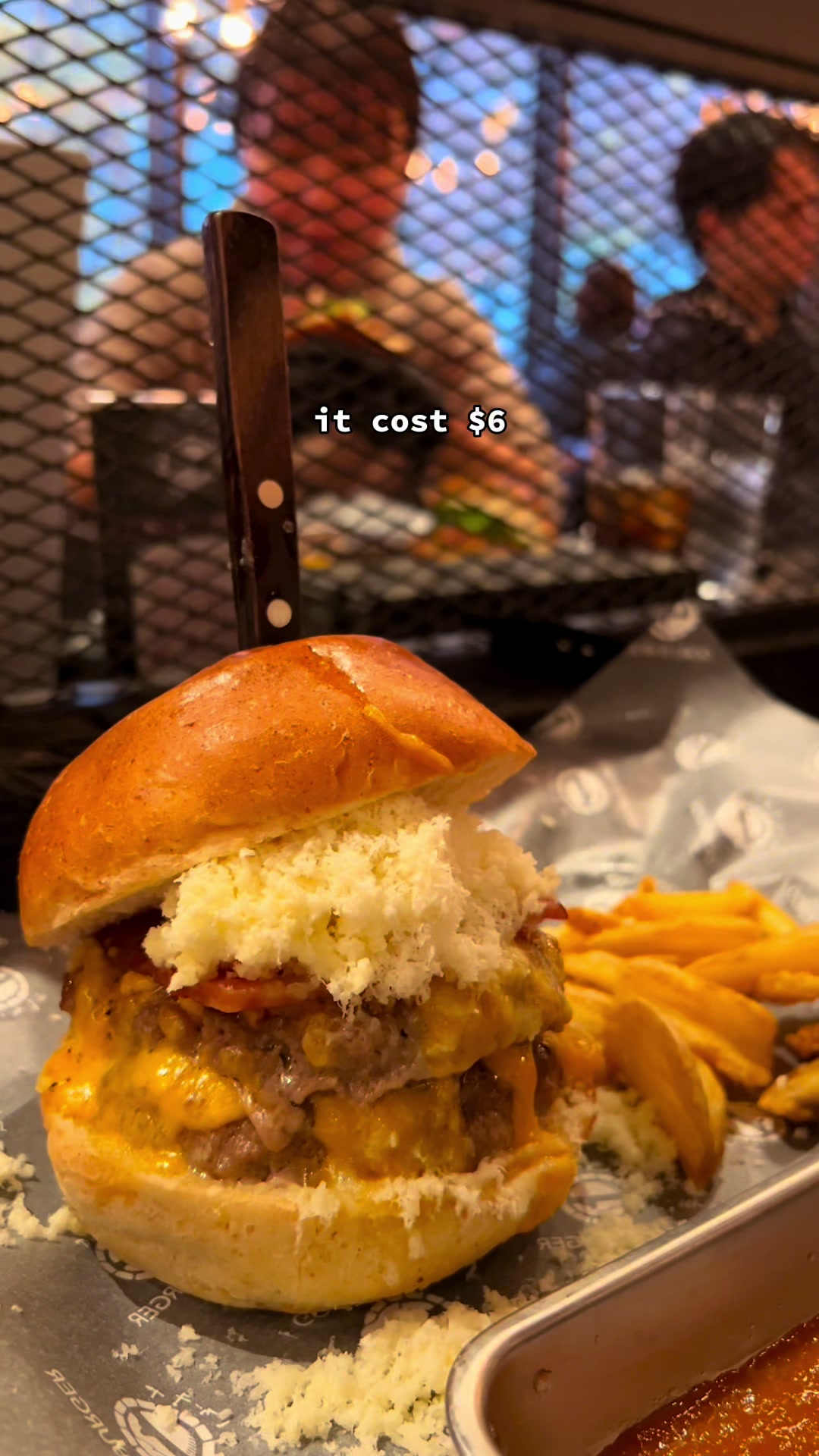Goku Burger: Affordable, High-Quality Burgers in Japan