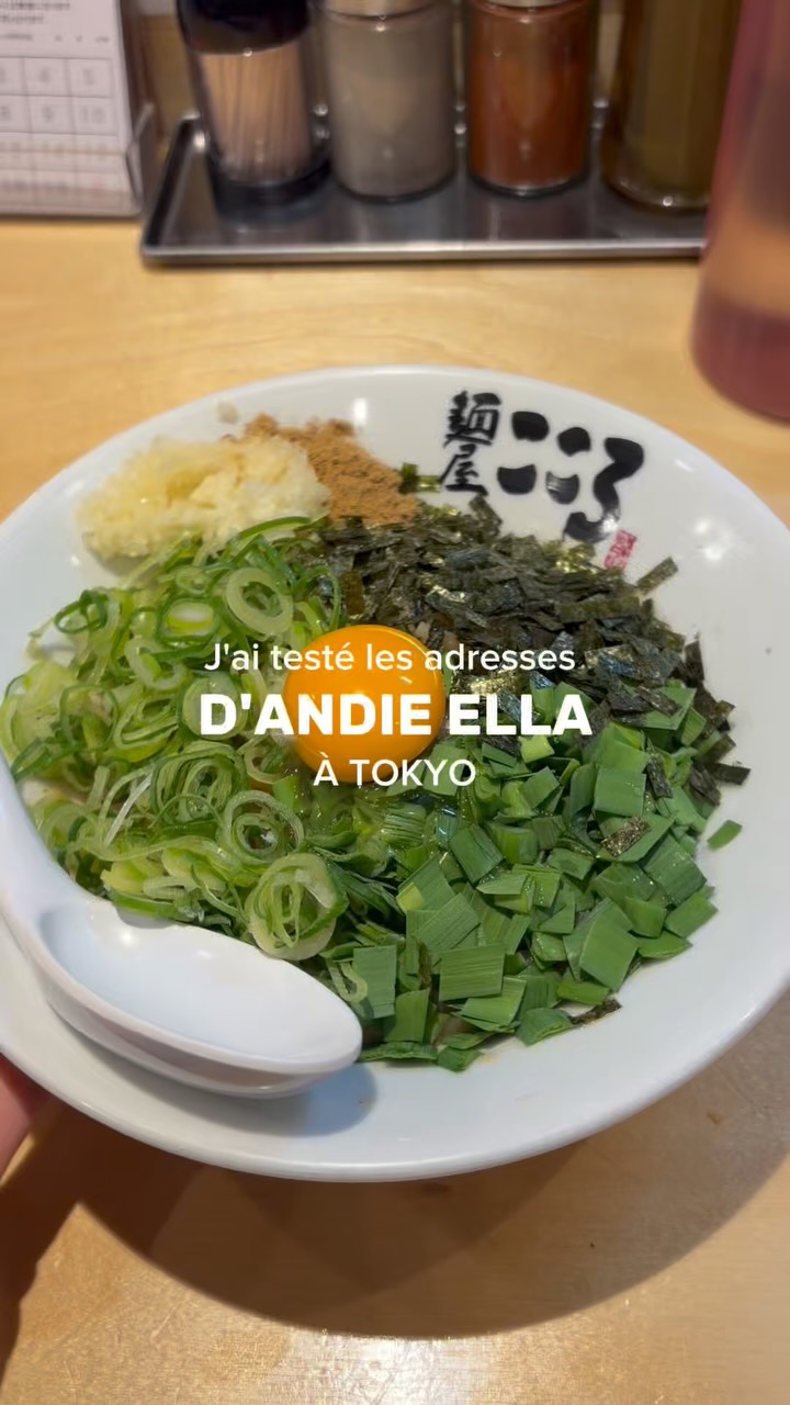 3 Cafes in Tokyo