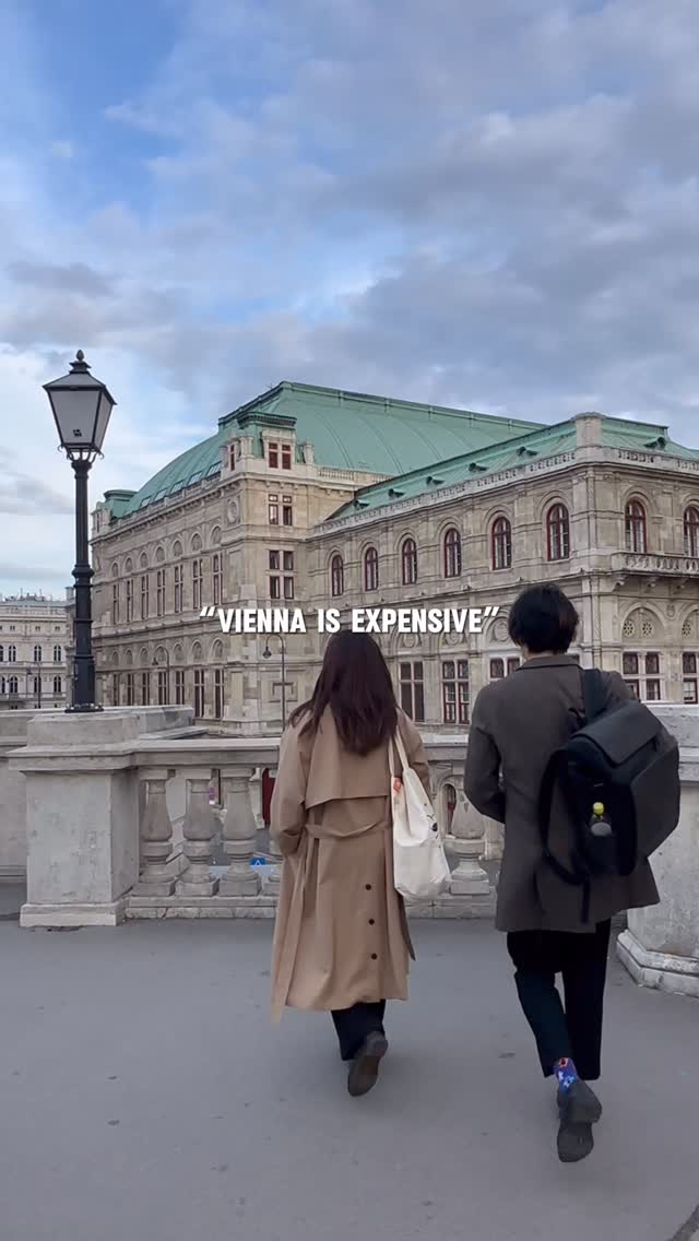 Free Elegant European Vibe Spots in Vienna