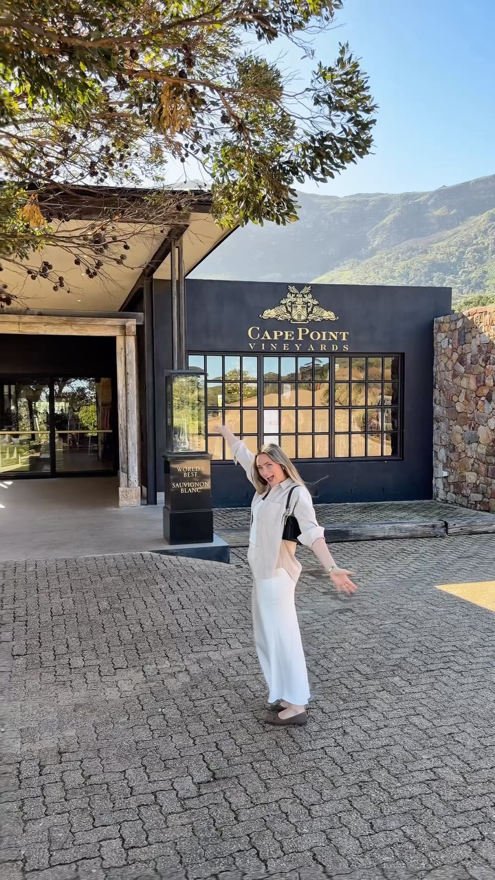 Cape Point Vineyards: Lunch With A View