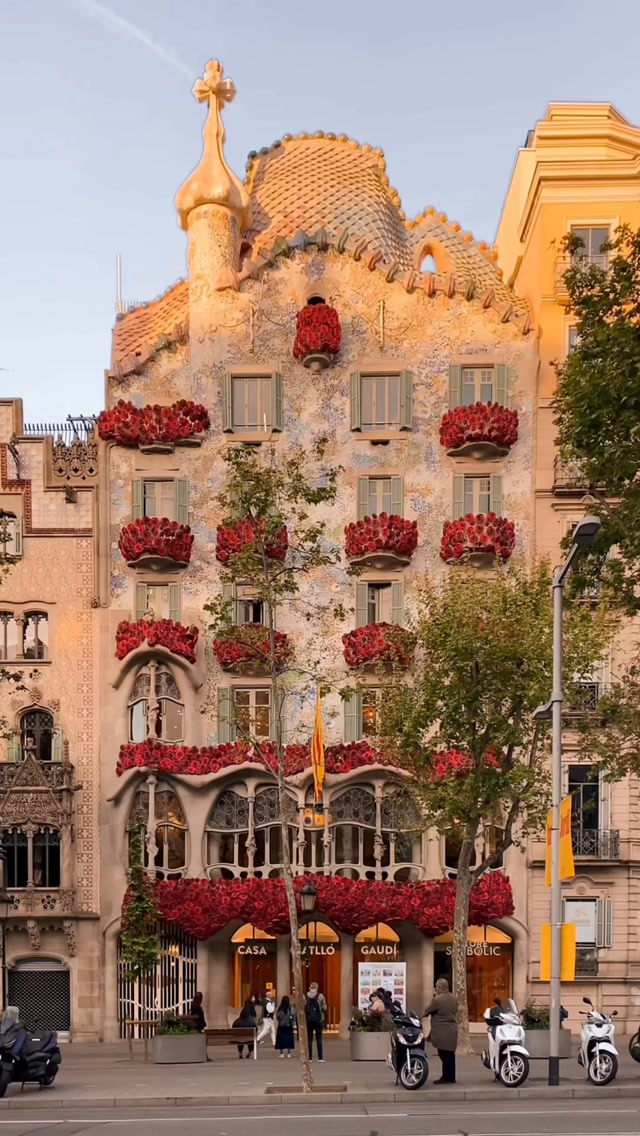 10 Landmarks in Barcelona