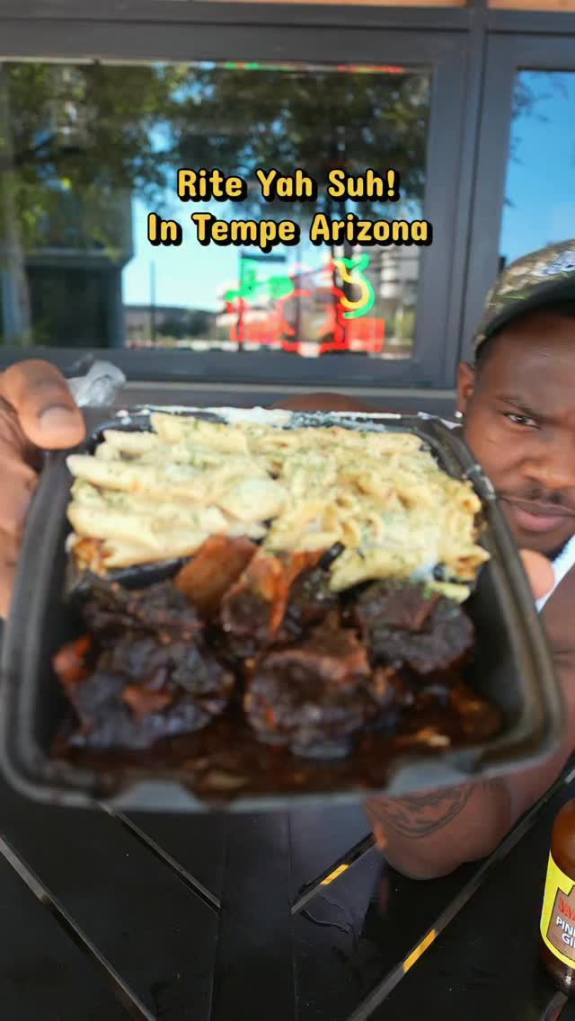 Jamaican Restaurant Serves Ox Tails and Rasta Pasta