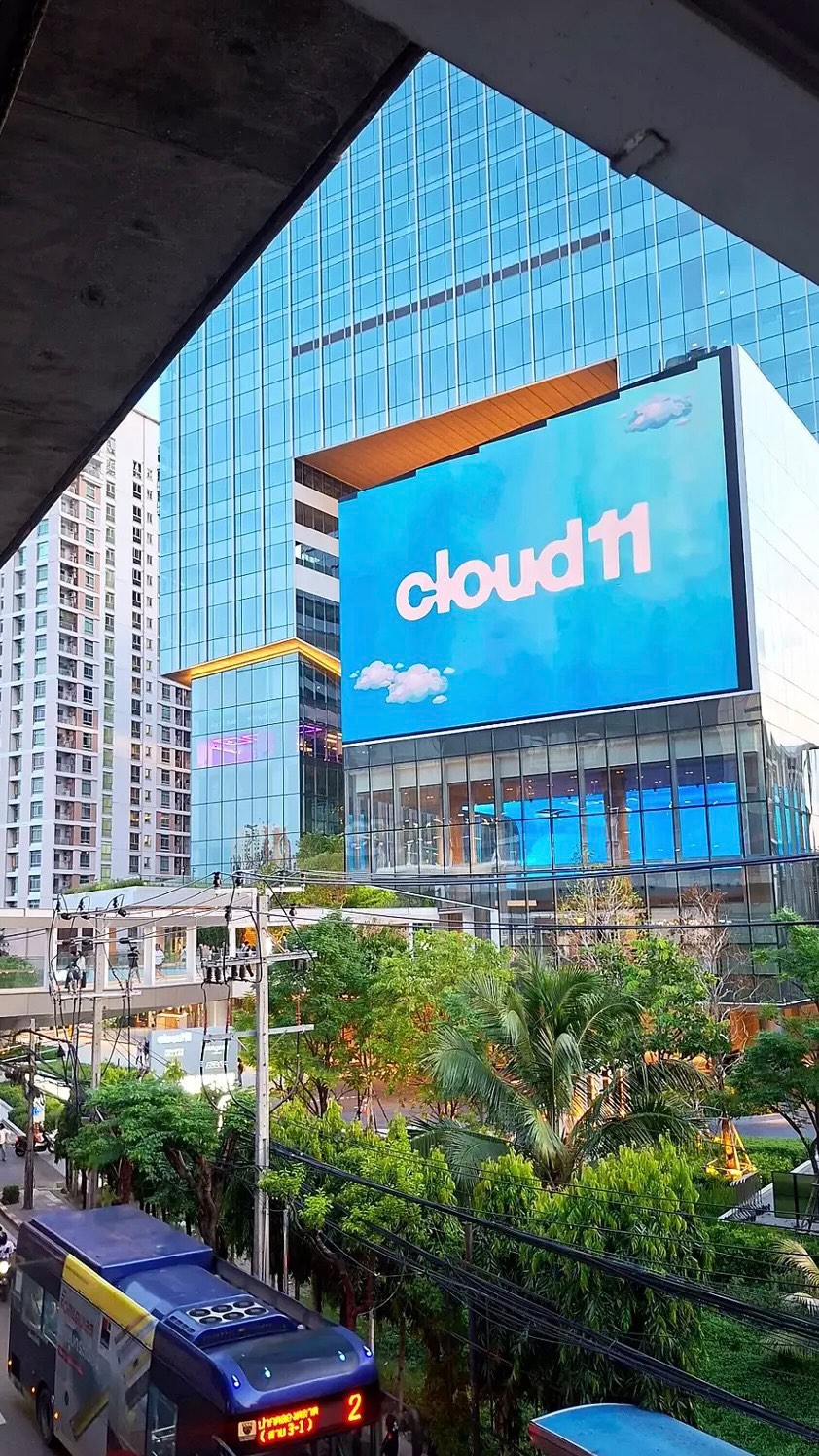 Bangkok's Cloud 11 Lifestyle Hub Near Punnawithi
