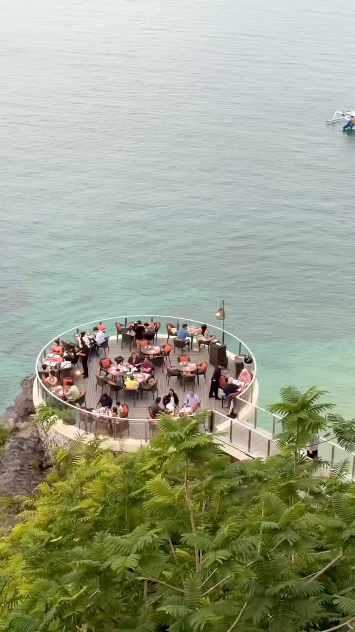 2 Hotels in Bali