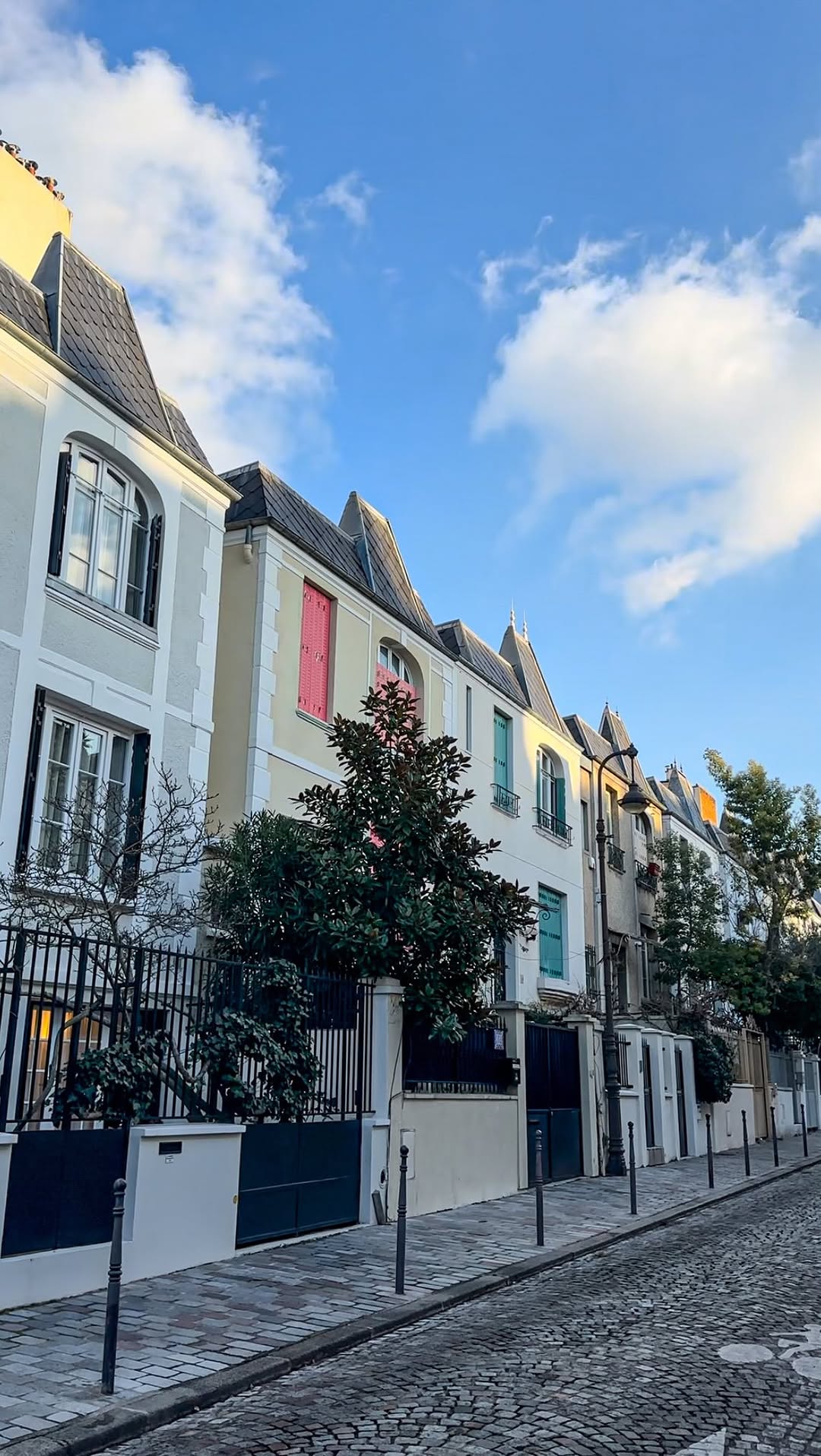 18 Places in Paris
