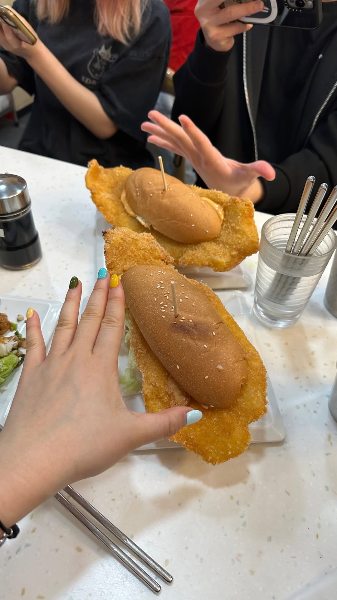 Hong Kong's Best Fish Burgers and Local Eateries