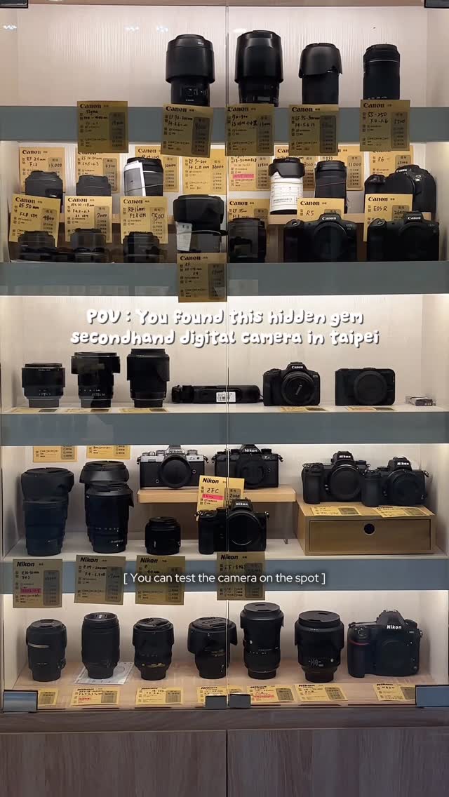 Taipei Camera Shop Offers Mirrorless Trials