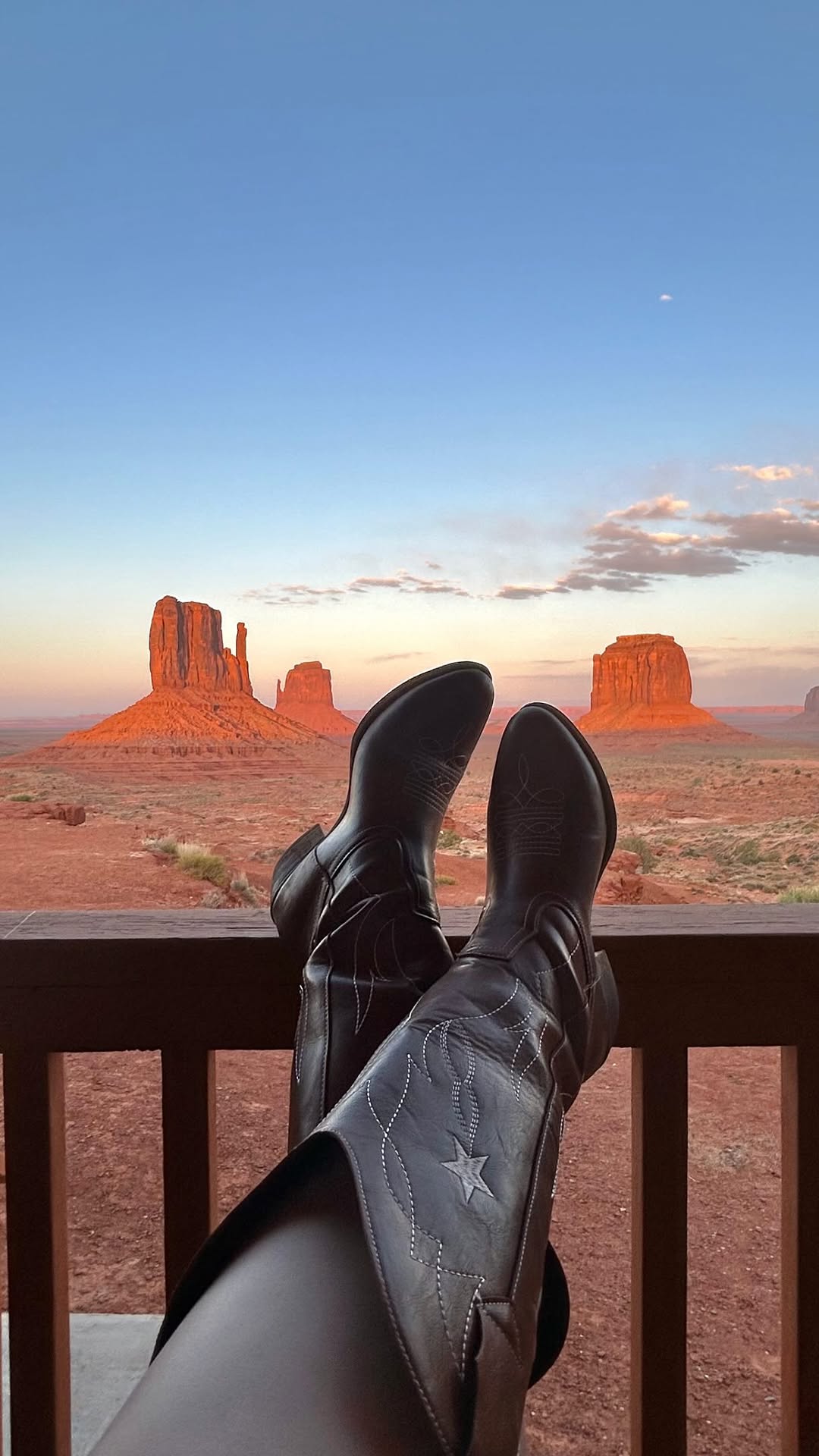 Monument Valley's Iconic Lodging Options