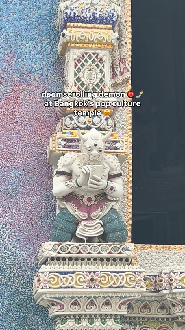 Bangkok Temple Blends Buddhism With Pop Culture