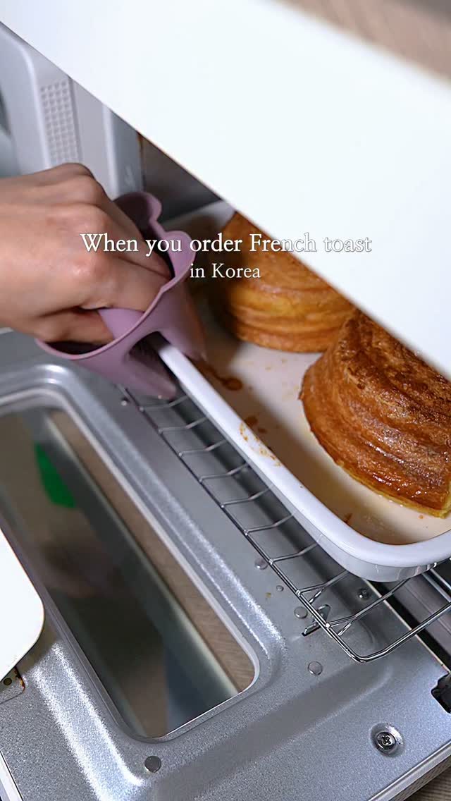 Sokcho's Beloved French Toast Spot Serves Sweet Delights