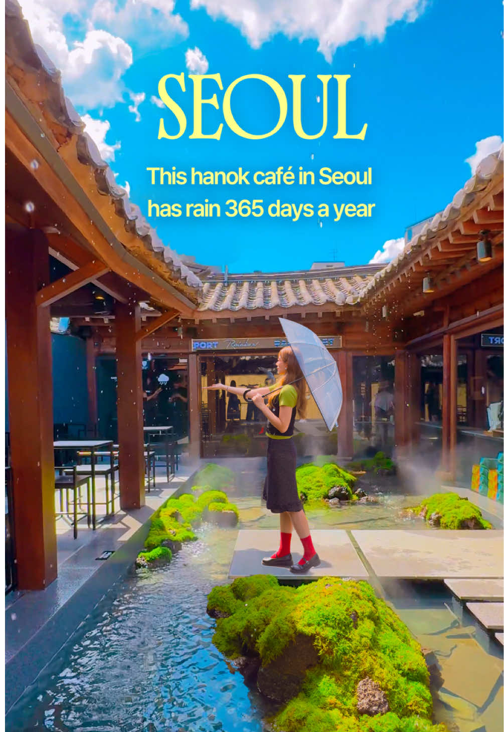 Ikseon-dong Café Features Year-Round Artificial Rain