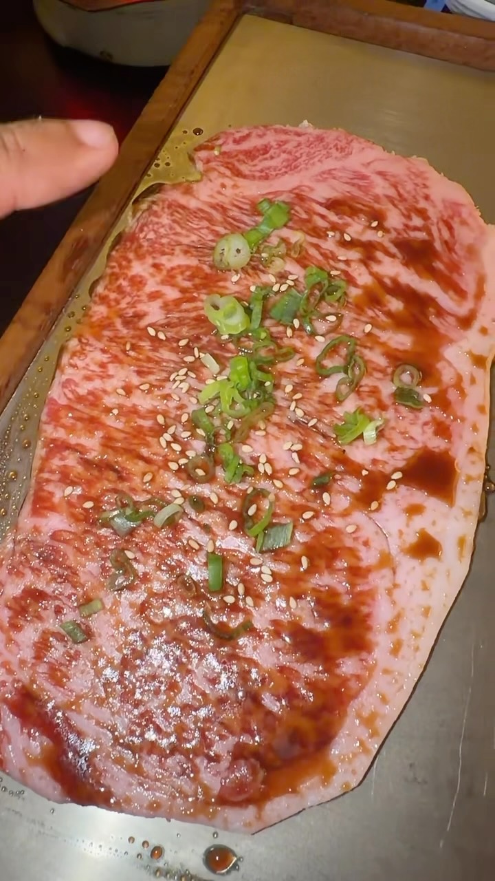 Chubby Cattle Offers Lavish Wagyu Buffets