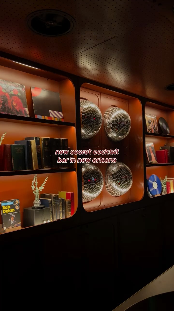 Tragos Amargos: New Orleans Vinyl Bar