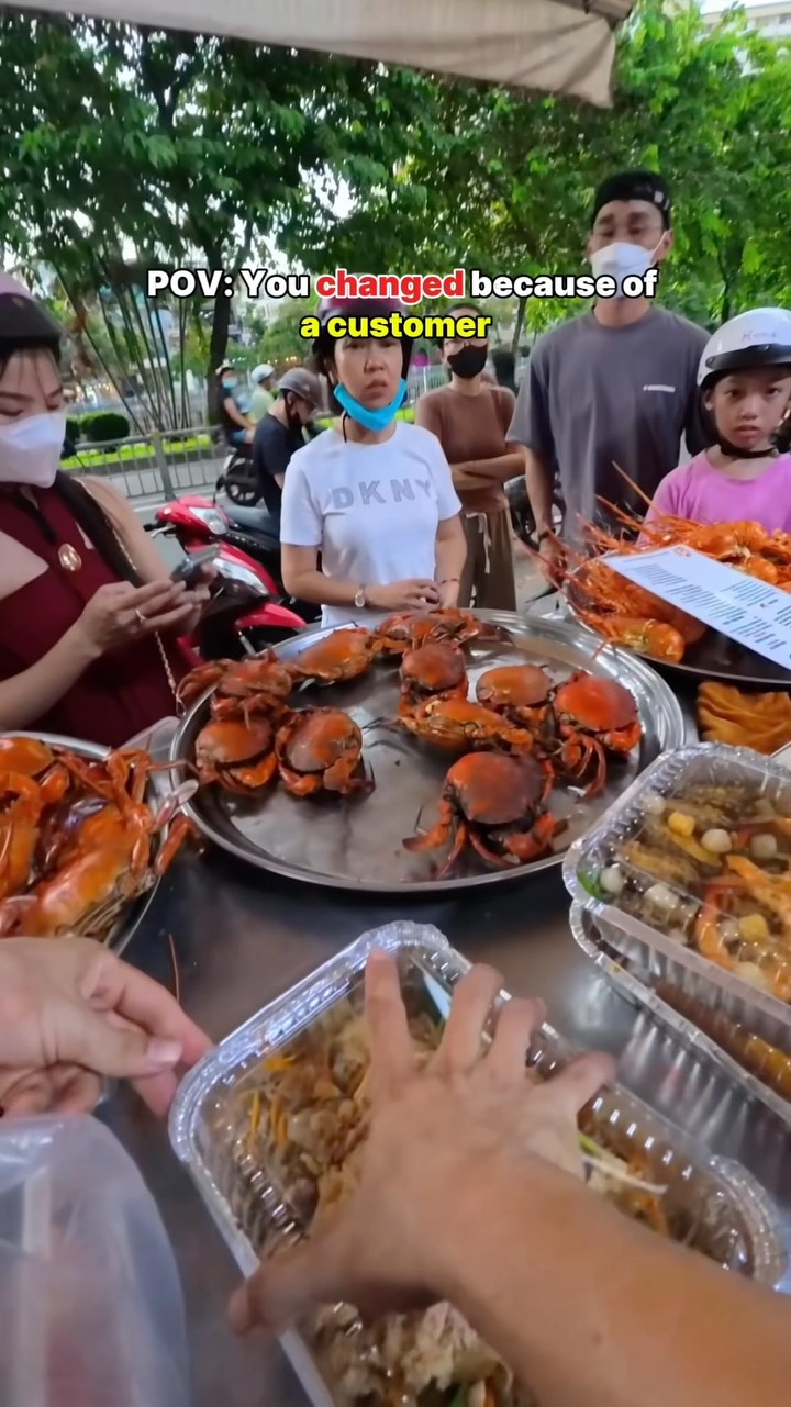 Cua Phi Phi: Ho Chi Minh City Seafood Restaurant