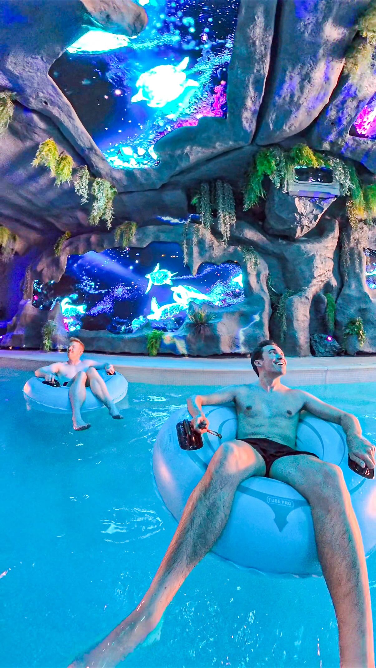 New Water Park Featuring Immersive River Ride
