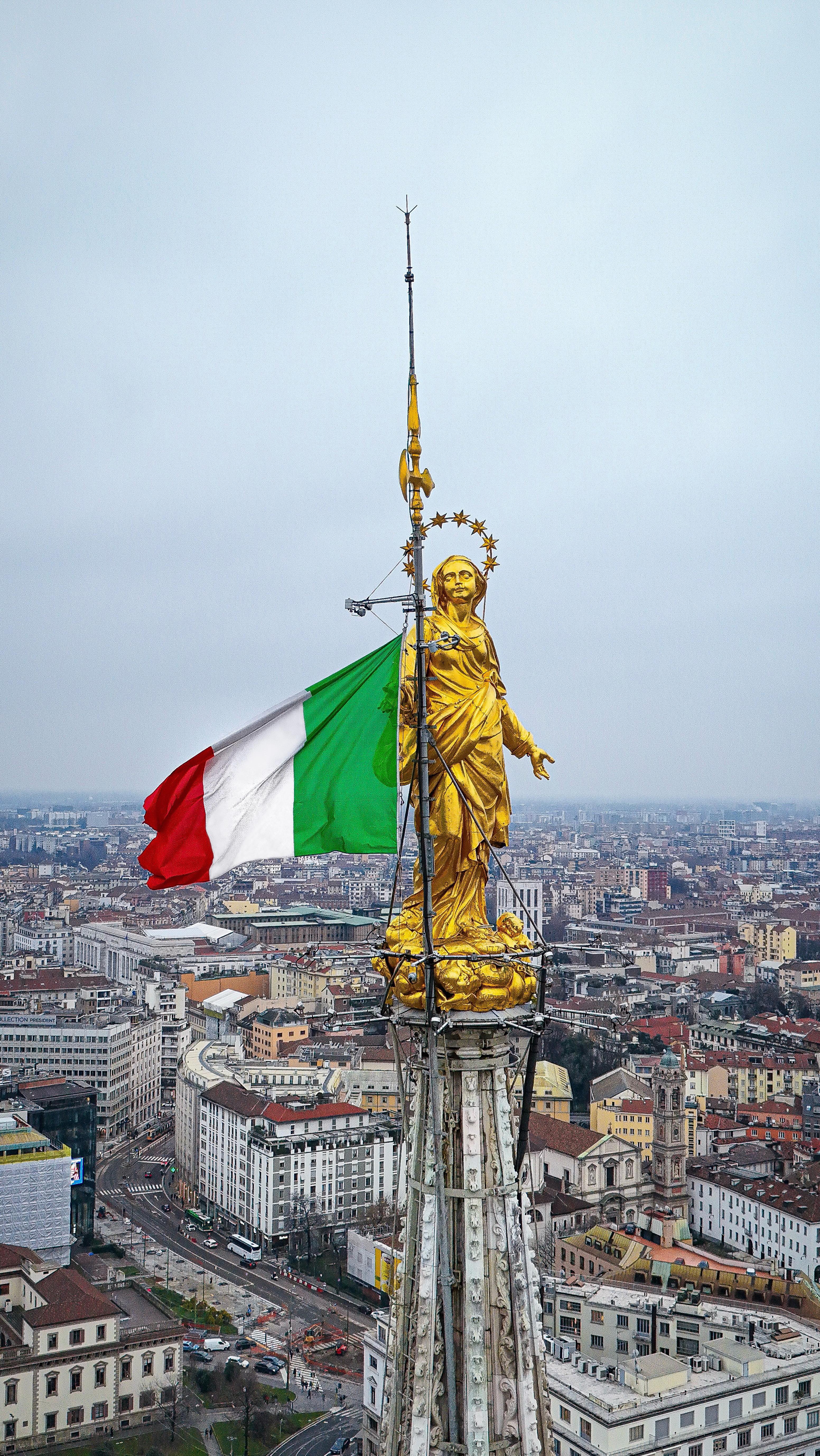 1 Places in Milano