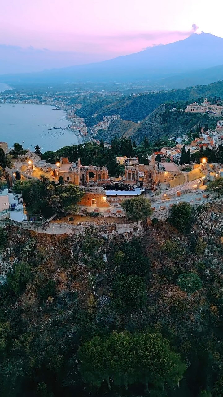 3 Places in Taormina