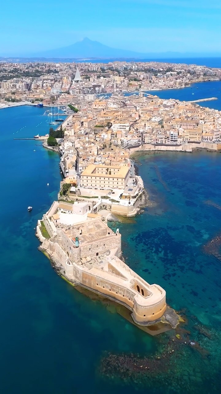 1 Attractions in Siracusa