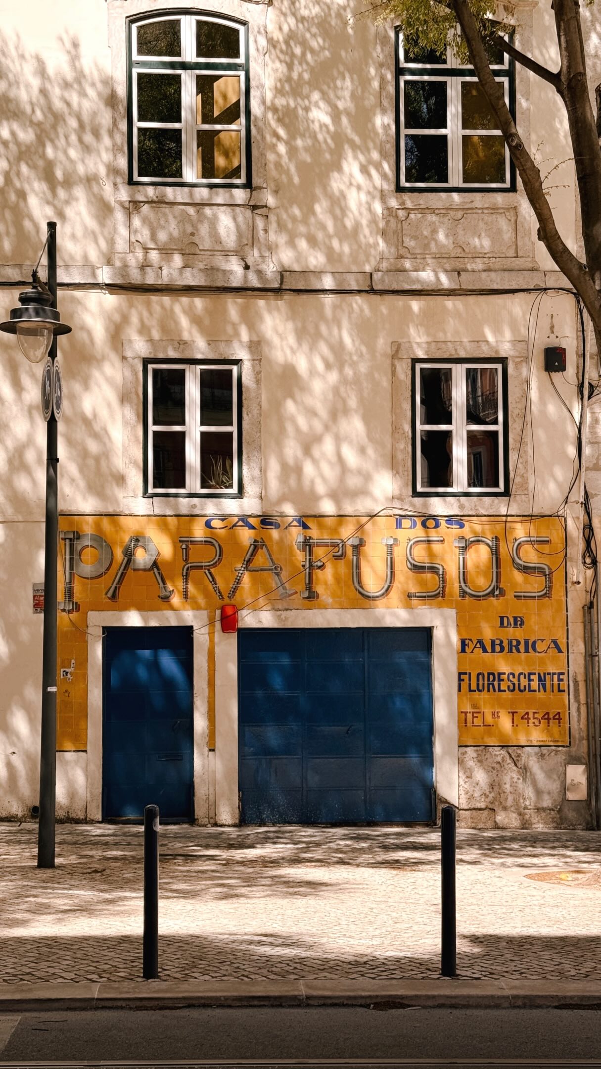 12 Places in Lisboa