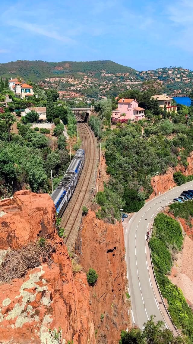 2 Places in Provence-Alpes-Côte d'Azur