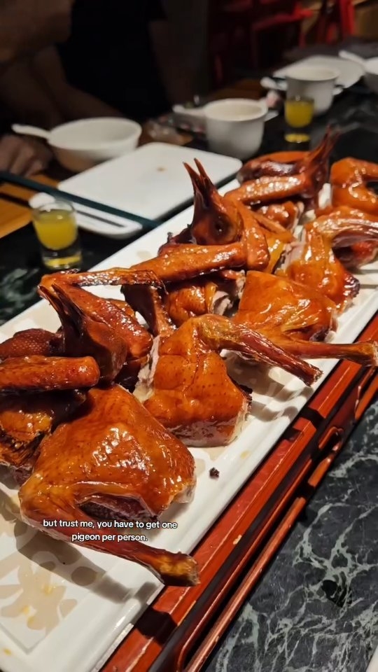 Michelin-Starred Dagefan Serves Juicy Crispy Pigeon