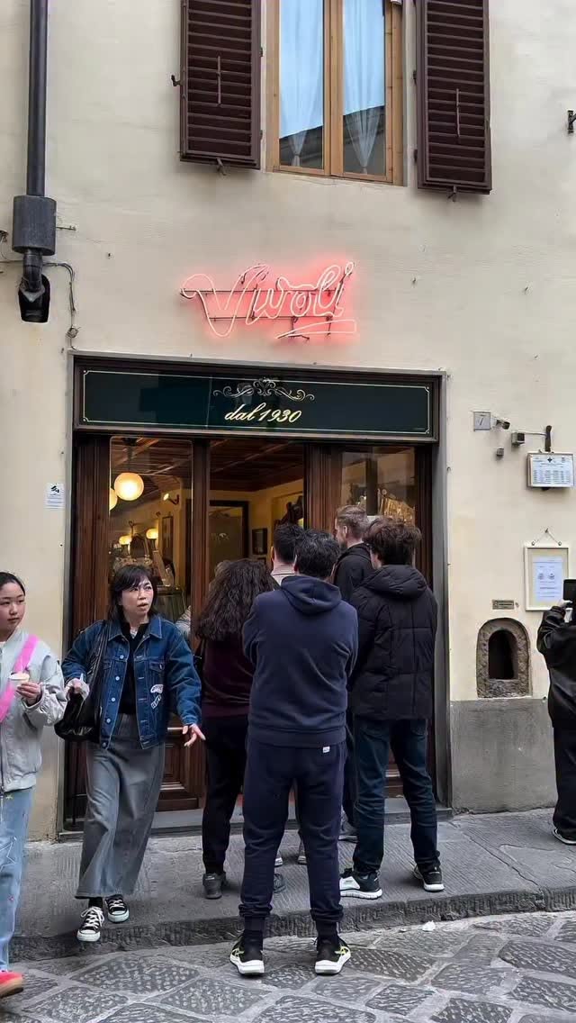 Florence Gelateria Serves Desserts Through Wine Window