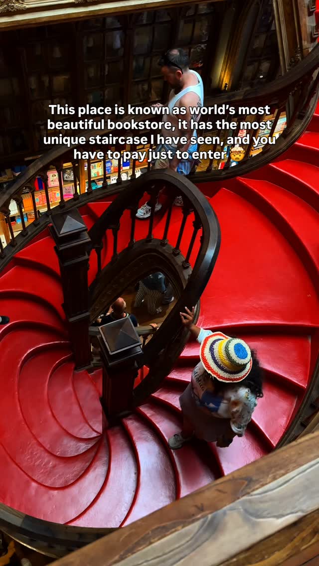 Porto's Stunning Landmarks & Famous Bookstore
