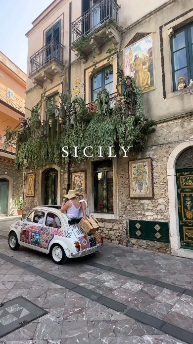 Sicily's Most Iconic Coastal Towns