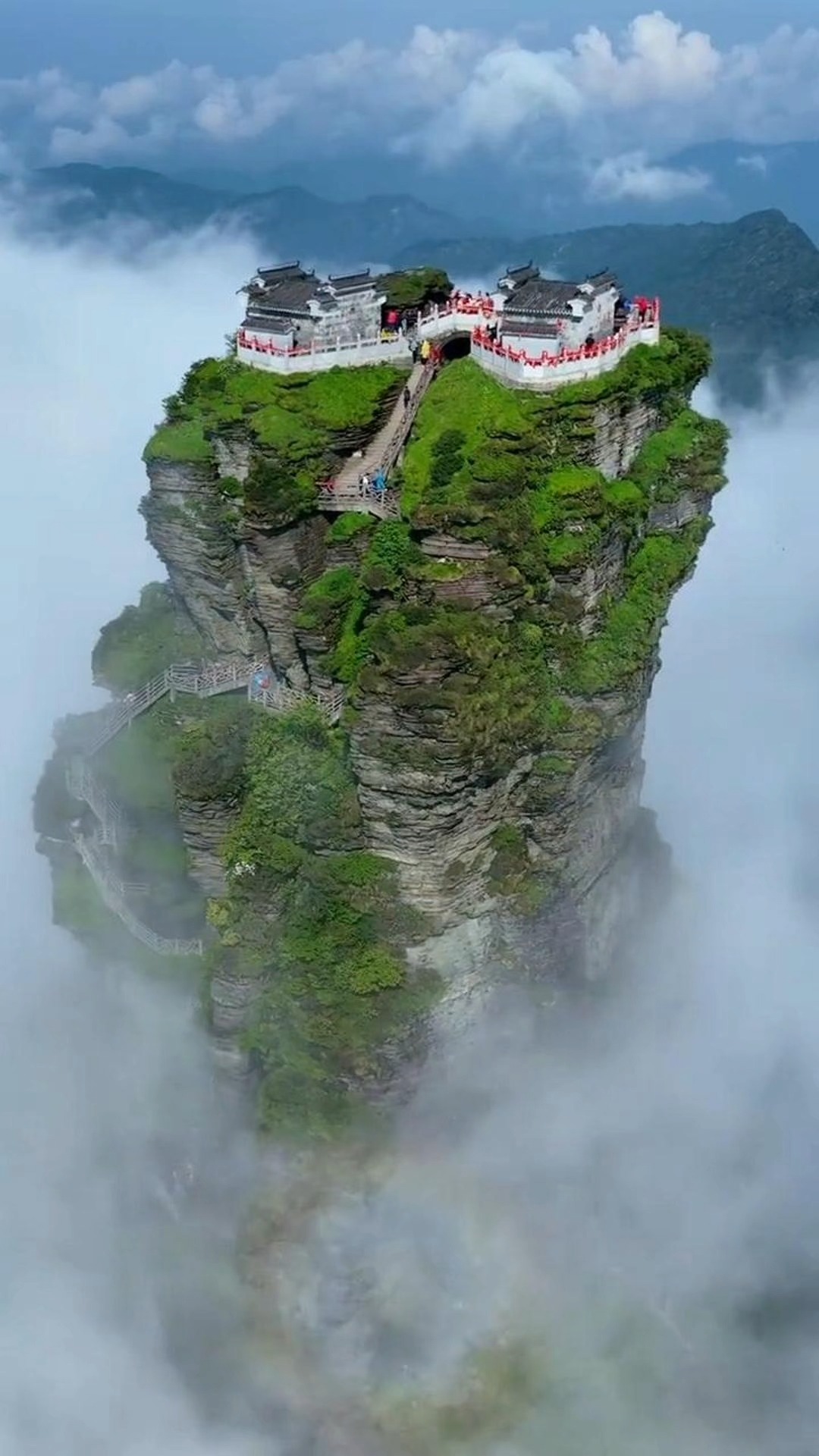 Fanjing Mountain: Sacred Buddhist Peak Above Clouds