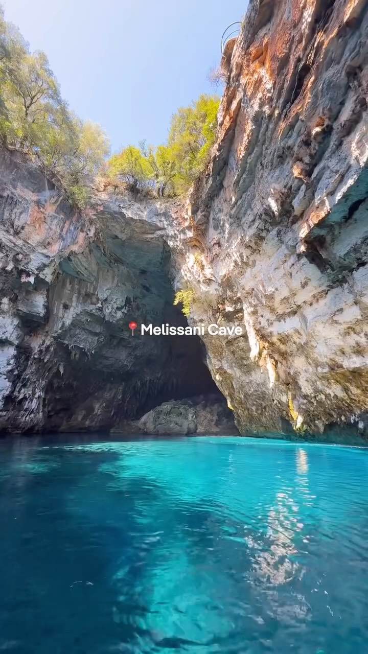 5 Attractions in Greece