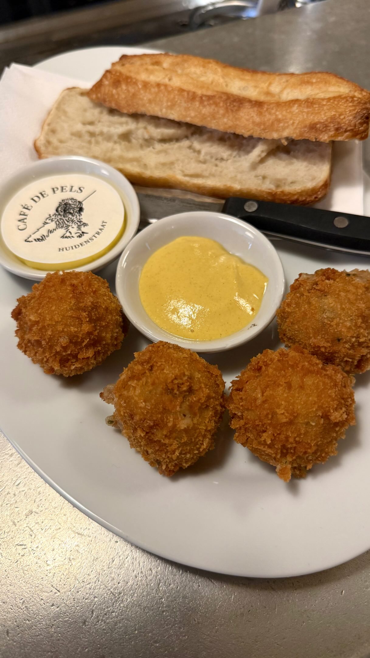 Amsterdam's Top Sandwich Shops Explored