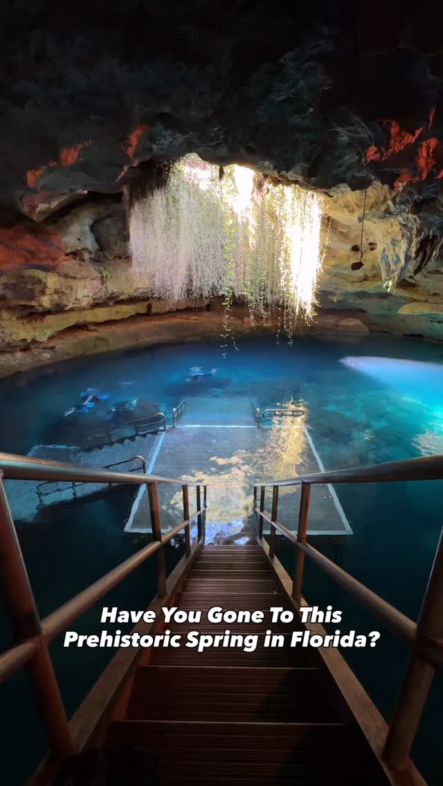 Florida's Devil's Den Spring For Diving