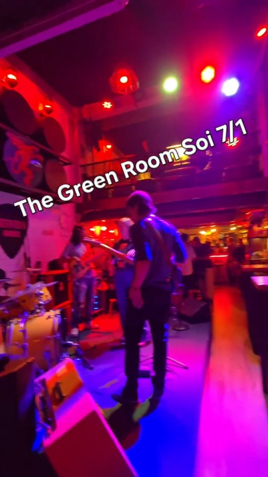 Green Room Bar Bangkok Live Music