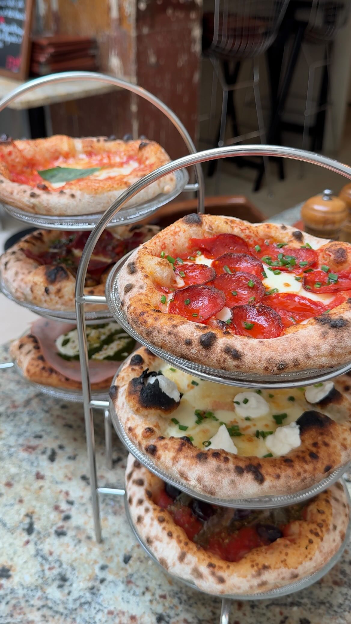 Paris All-You-Can-Eat Mini Pizza Restaurant