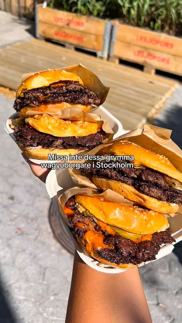 Stockholm Food Truck Sells Wagyu Burgers