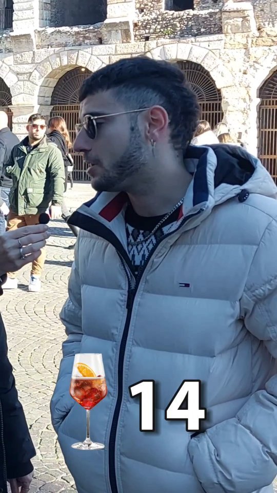 Verona Arena: A Chat About Aperitivi
