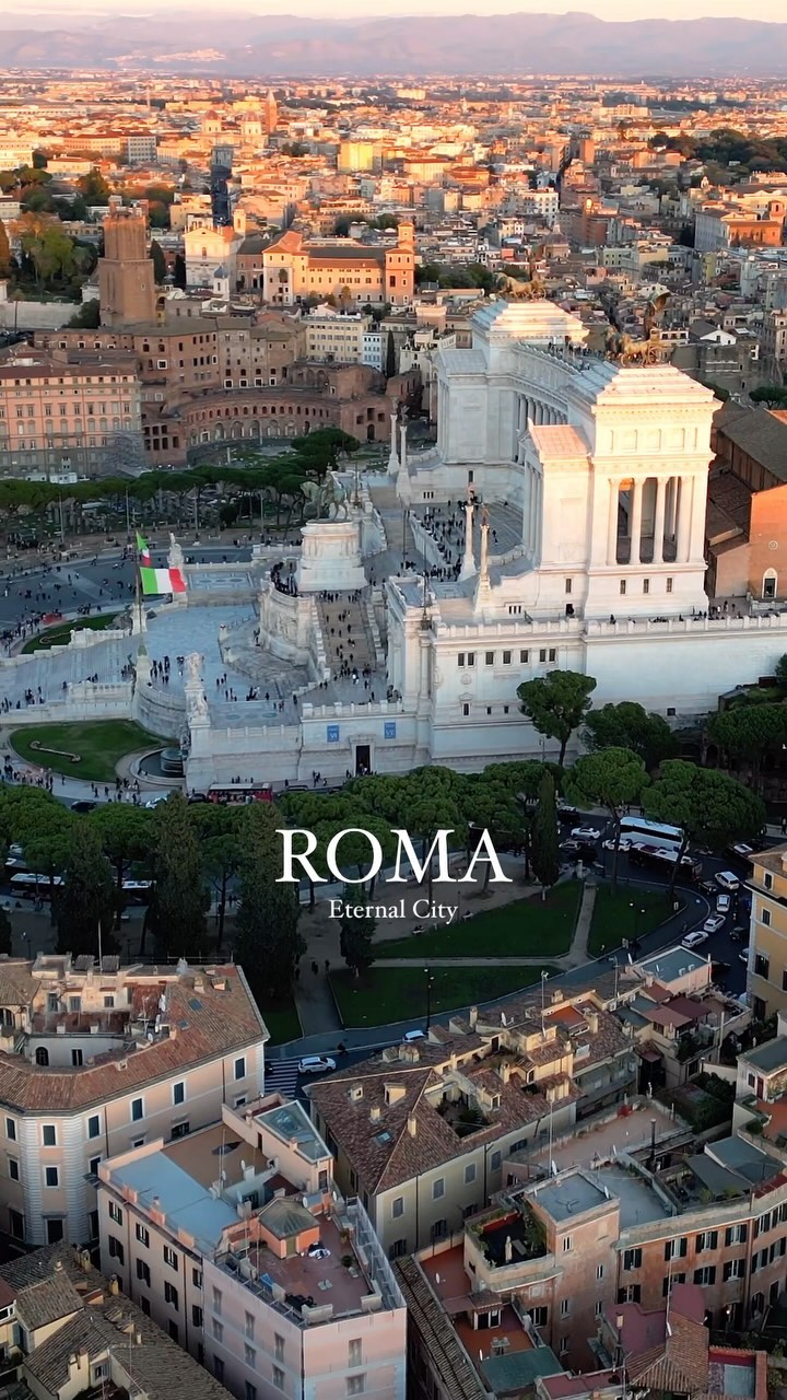 Rome's Altar Of The Fatherland At Sunset