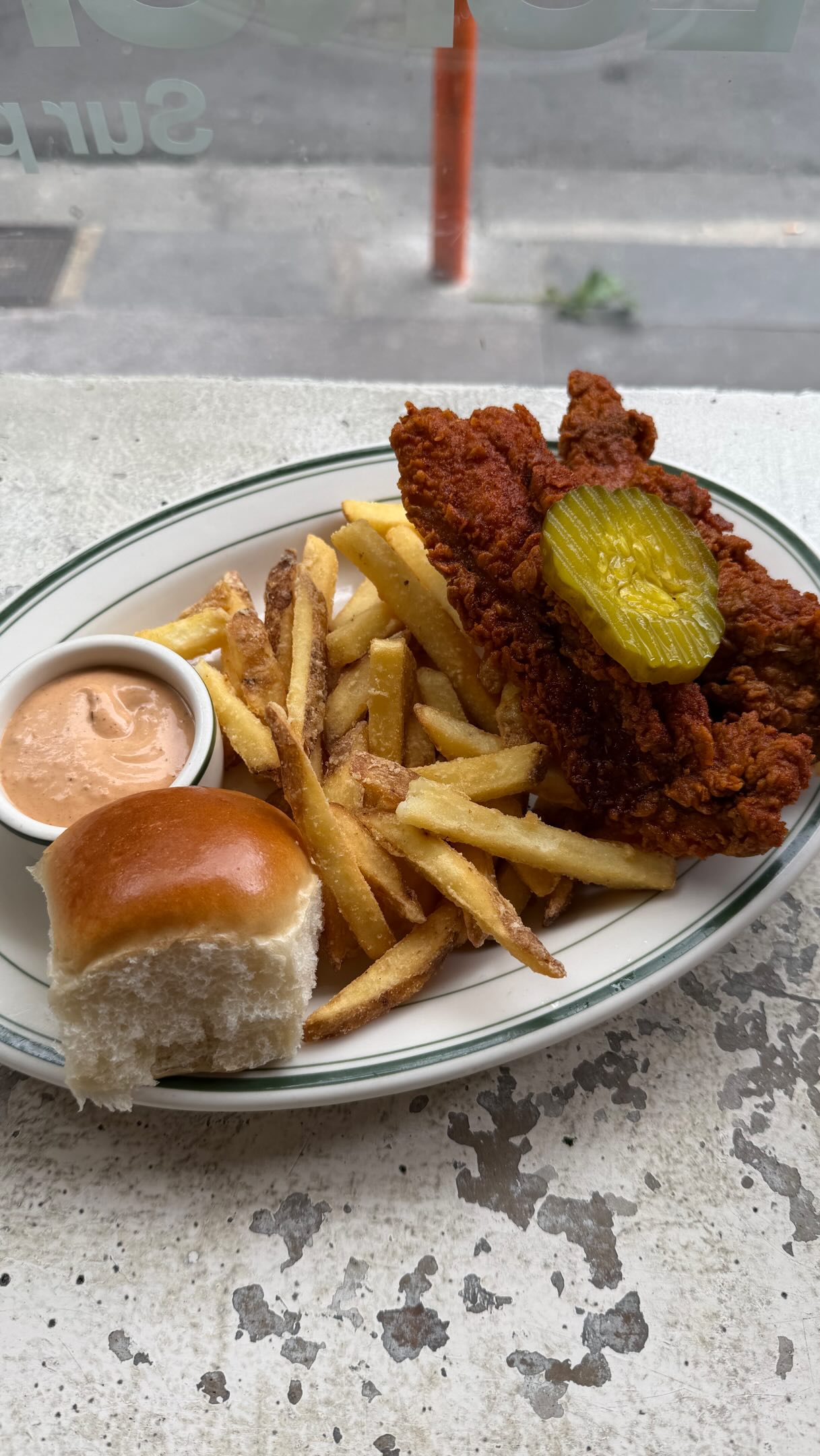 Best Fried Chicken Restaurant in Paris