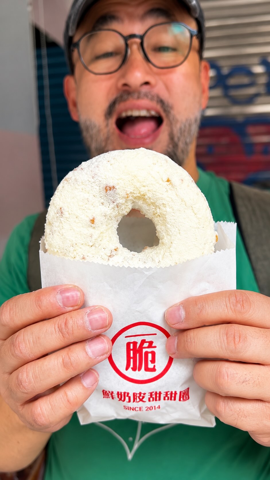 Ximending Donut Shop Offers Addictive Crispy Milk Treats