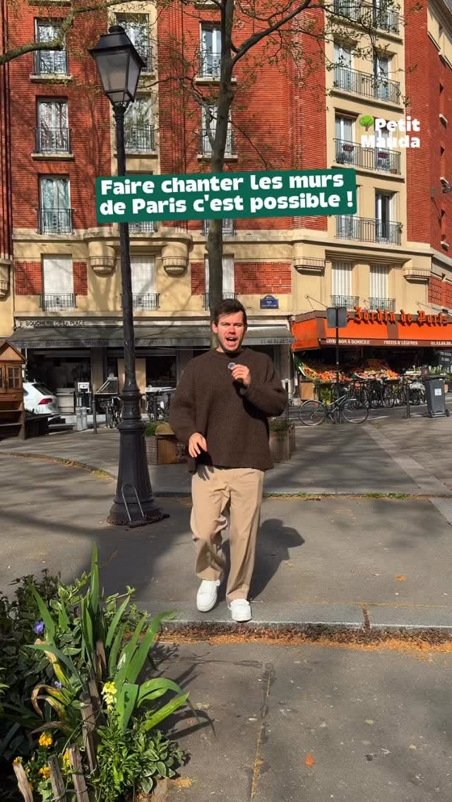 Paris Music Boxes Play Edith Piaf