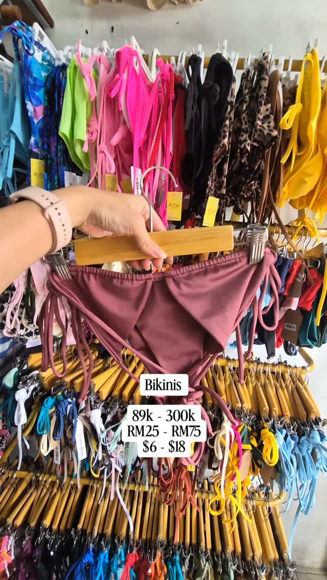Bali's Evelyn New and Thrift Shop 2 for Beachwear